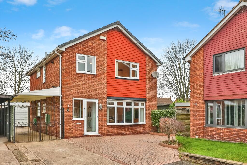 Main image of property: Eisele Close, Nottingham, NG6