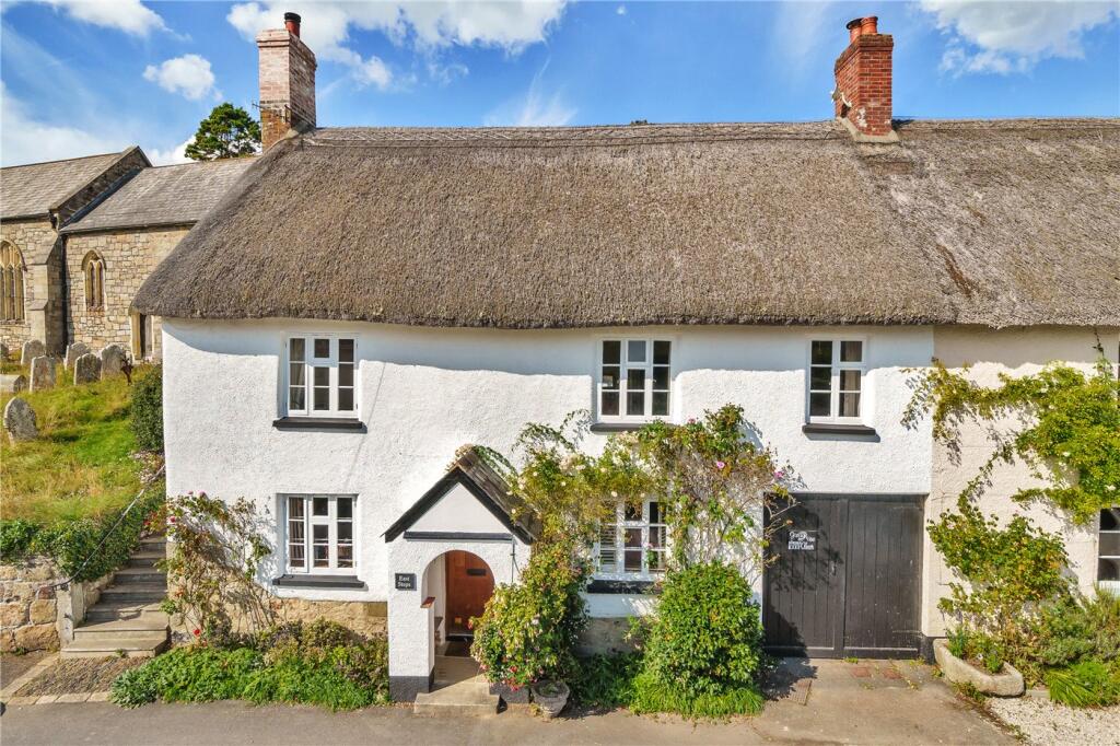 4 bedroom semidetached house for sale in Dunsford, Exeter, Devon, EX6