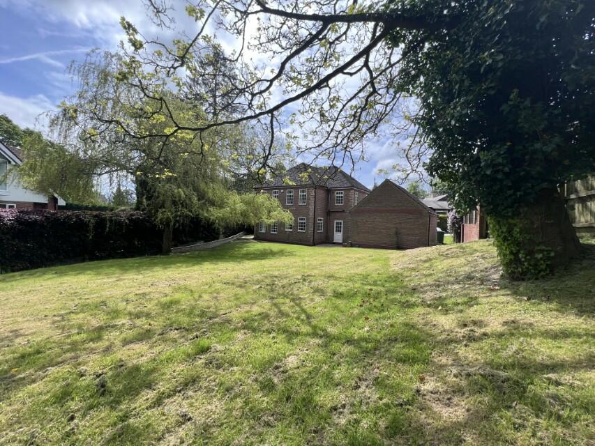 5 bedroom detached house for sale in Hollybank Drive, Lostock, BL6 4DD, BL6