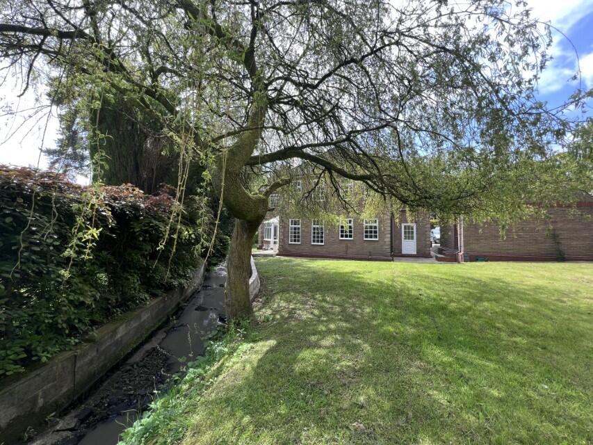 5 bedroom detached house for sale in Hollybank Drive, Lostock, BL6 4DD, BL6