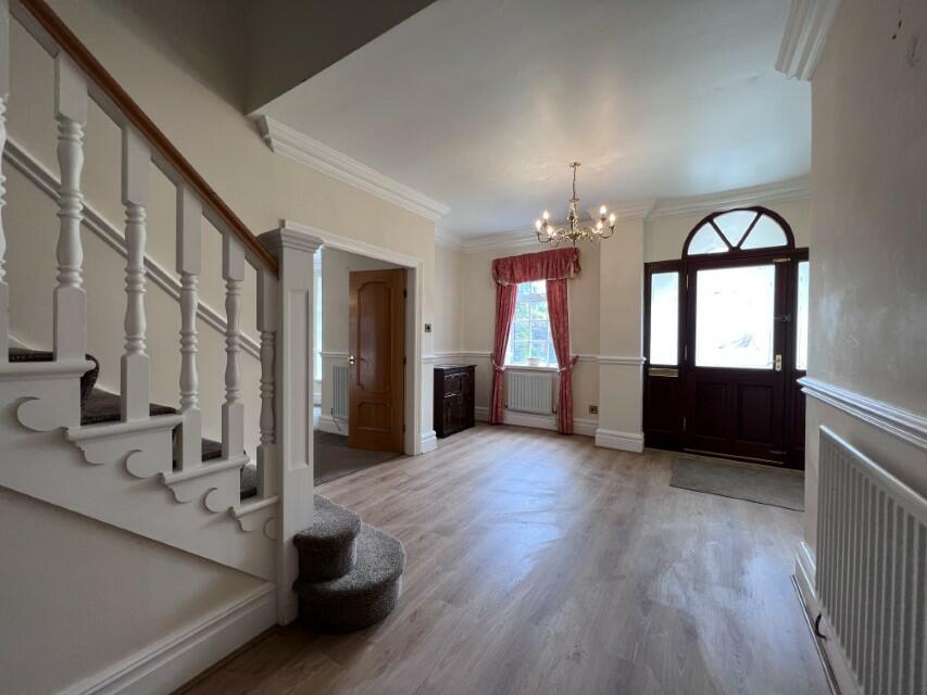 5 bedroom detached house for sale in Hollybank Drive, Lostock, BL6 4DD, BL6