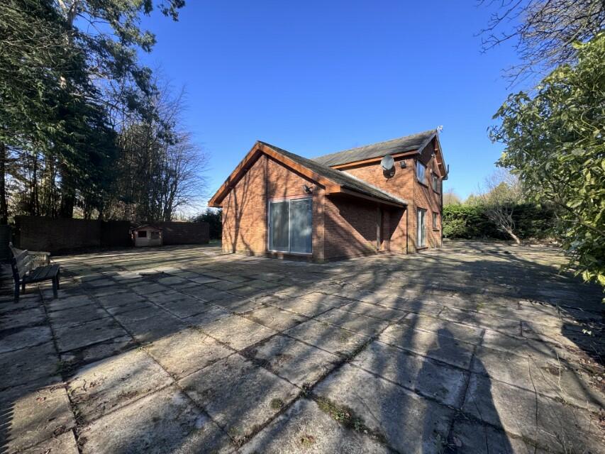 Additional property image - 14 Breckland Drive, Bolton, BL1 5BQ
