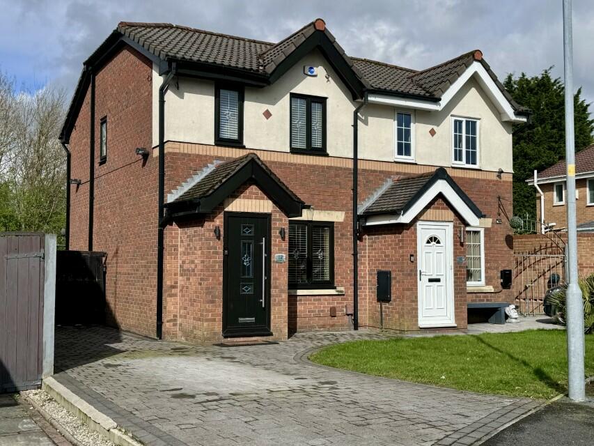 2 bedroom semidetached house for sale in 12 Calverleigh Close, Bolton