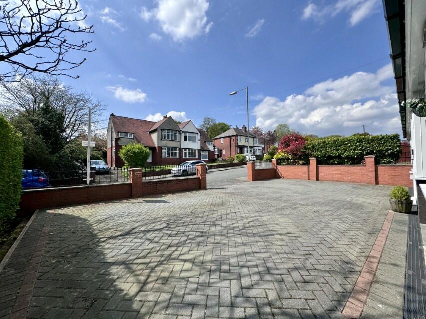 Additional property image - 10 Lingmoor Road, Bolton, BL1 5EA * Detached *