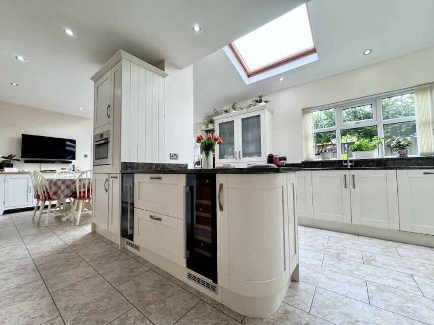 Additional property image - 10 Lingmoor Road, Bolton, BL1 5EA * Detached *