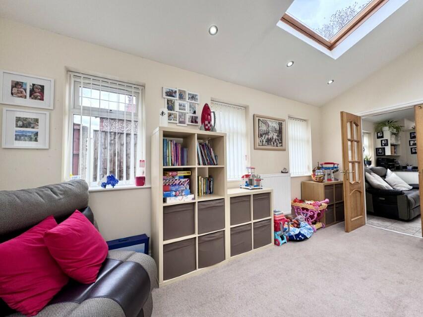 Additional property image - 10 Lingmoor Road, Bolton, BL1 5EA * Detached *