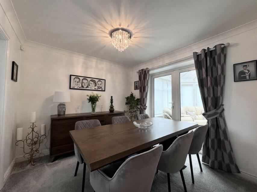 Additional property image - 9 Ravens Holme, Heaton, Bolton