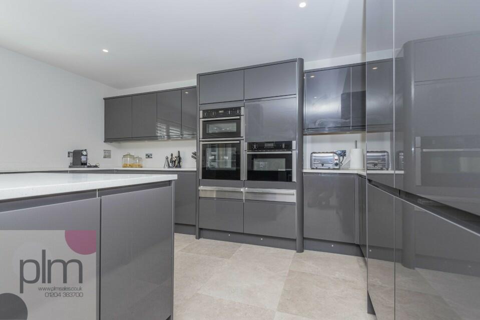 Additional property image - Forest Side, Lostock Junction Lane, Lostock, BL6 4JR