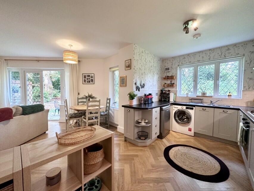 Additional property image - 9 Reeceton Gardens, Bolton, BL1 5BG