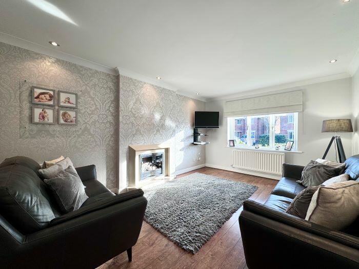 Additional property image - 80 Waterslea Drive, Heaton, BL1 5FJ