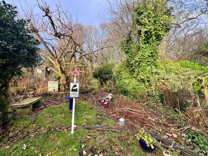Additional property image - 109 Harpers Lane, Bolton, BL1 6HU
