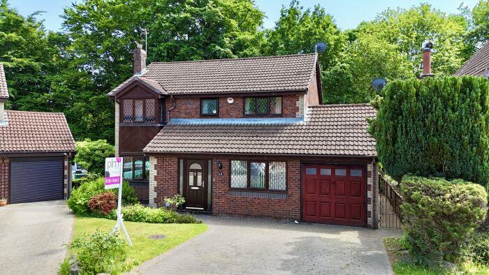 Main image of property: 46 Waters Edge, Farnworth, BL4 0NL