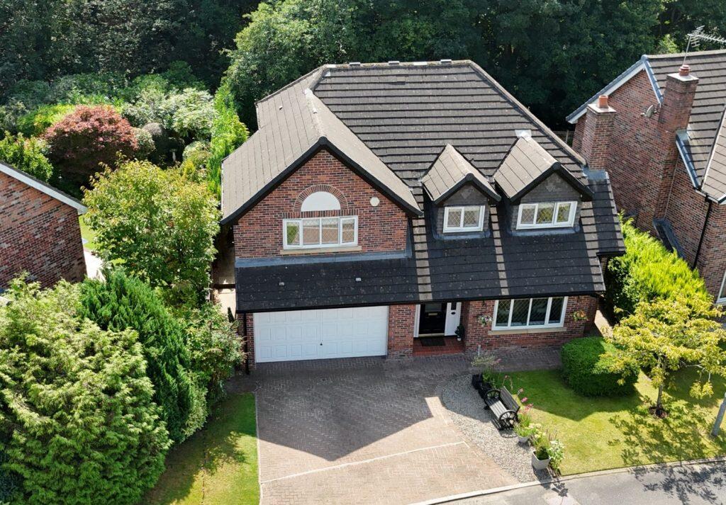 Main image of property: 1 Ravens Holme, Heaton. Bolton. BL1 5TN