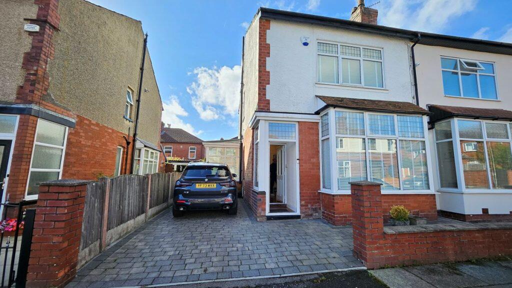 Main image of property: 39 Sutherland Road, Heaton, Bolton, BL1 5LR