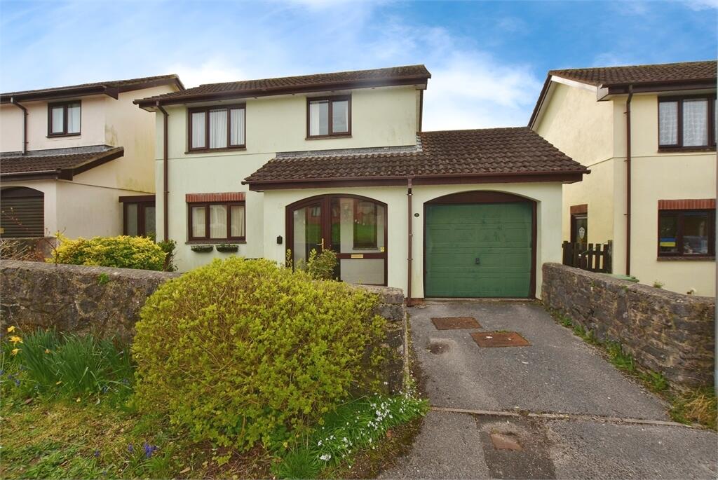 3 bedroom detached house for sale in Crokers Way, Ipplepen, Newton