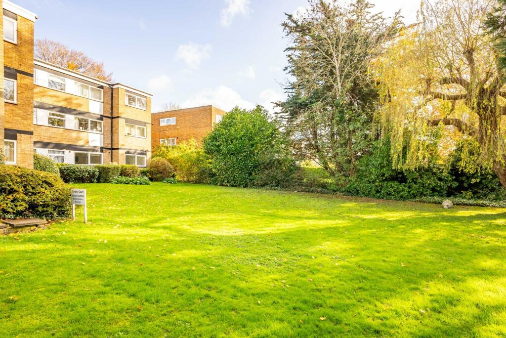 Additional property image - Milton Road, Harpenden, Hertfordshire, AL5