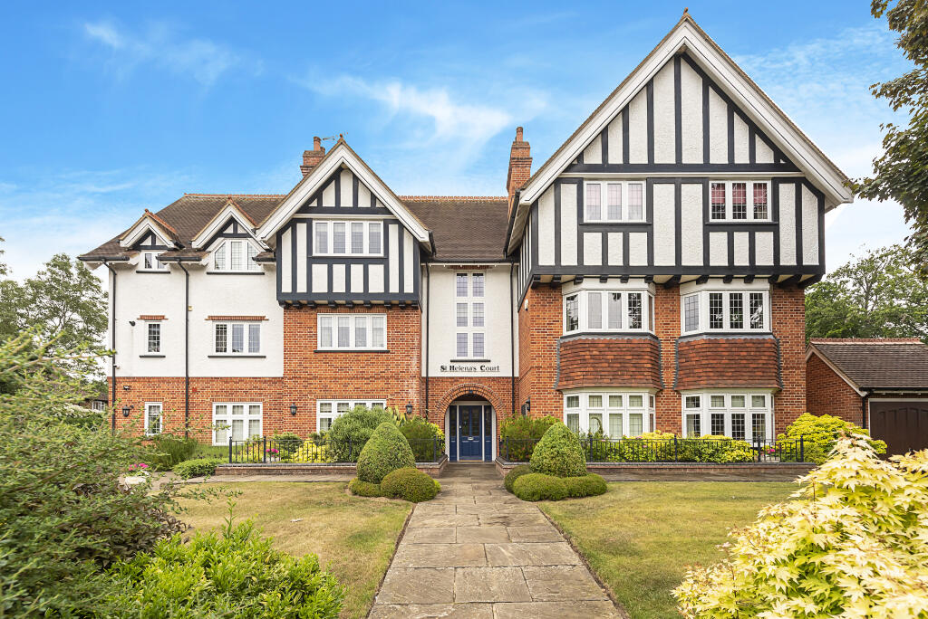Main image of property: Luton Road, Harpenden, Hertfordshire, AL5