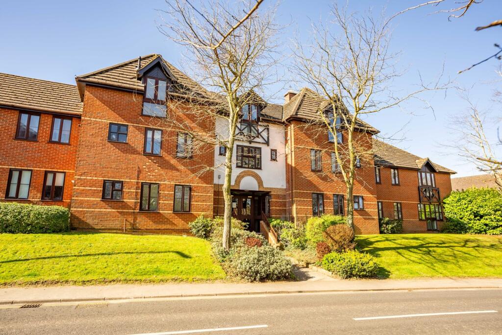 Main image of property: Station Road, Harpenden, Hertfordshire, AL5