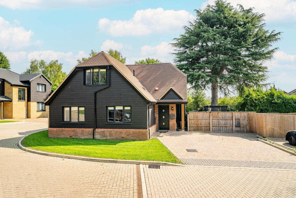Main image of property: Garden Court, Kimpton, Hitchin, Hertfordshire, SG4