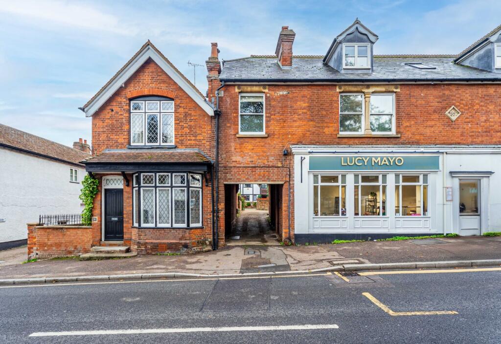 Main image of property: 35b High Street, Wheathampstead, Herts, AL4