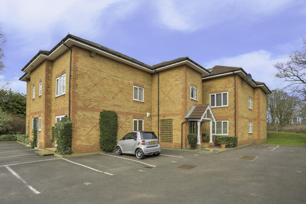 Main image of property: Ronald Court, Oakwood Road, Bricket Wood, St Albans, AL2