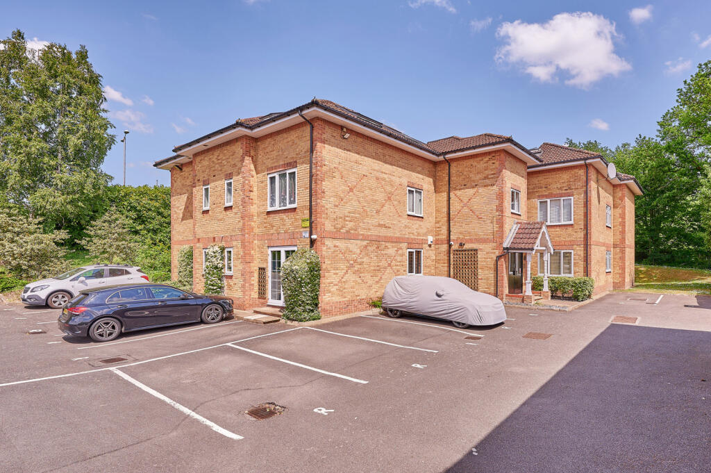 Main image of property: Ronald Court, Oakwood Road, Bricket Wood, St Albans, AL2