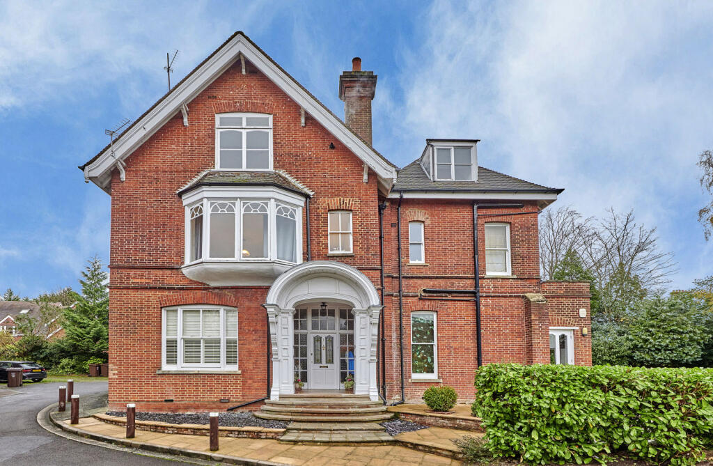Main image of property: Ramsey Lodge Court, Hillside Road, St. Albans, Hertfordshire, AL1