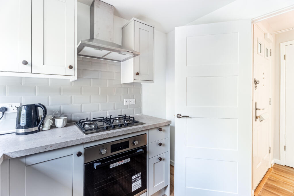 Main image of property: Tennyson Road, St. Albans, Hertfordshire, AL2