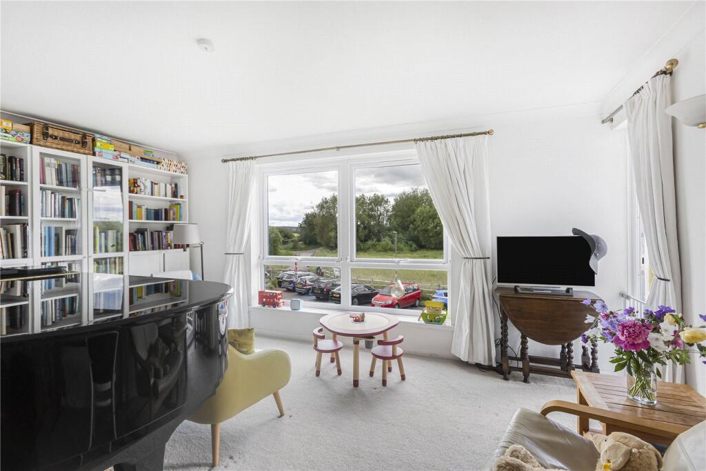 Main image of property: Dove House Close, Wolvercote, OX2