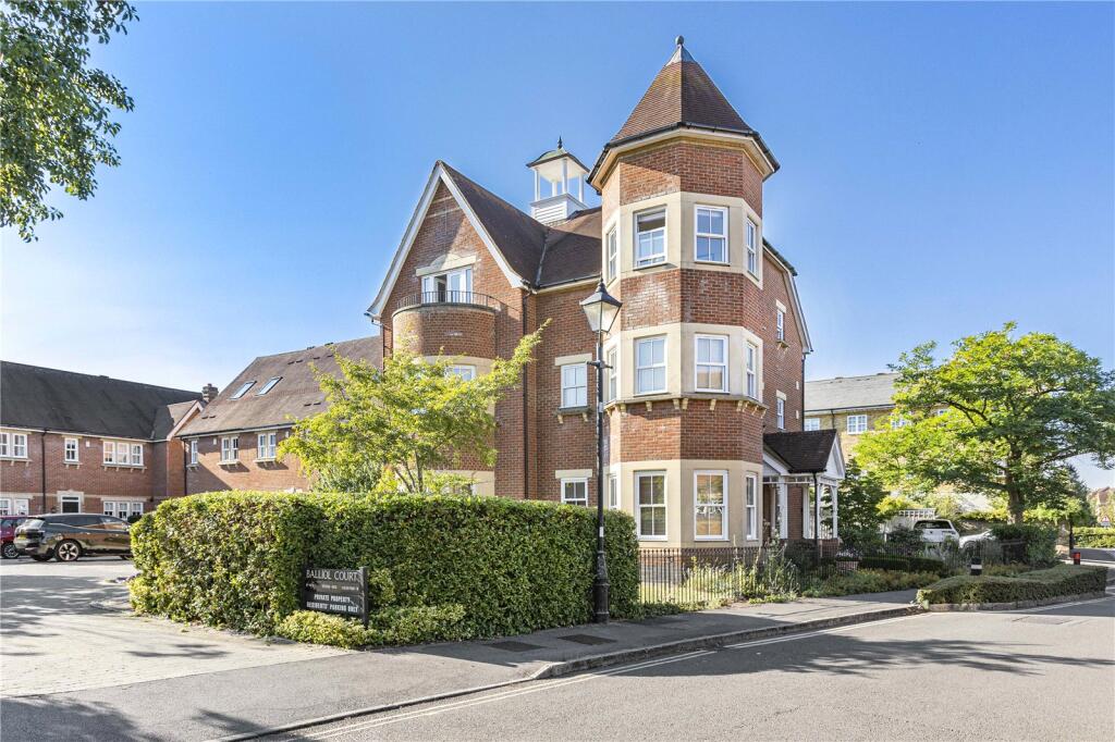 Main image of property: Rutherway, Waterside, OX2