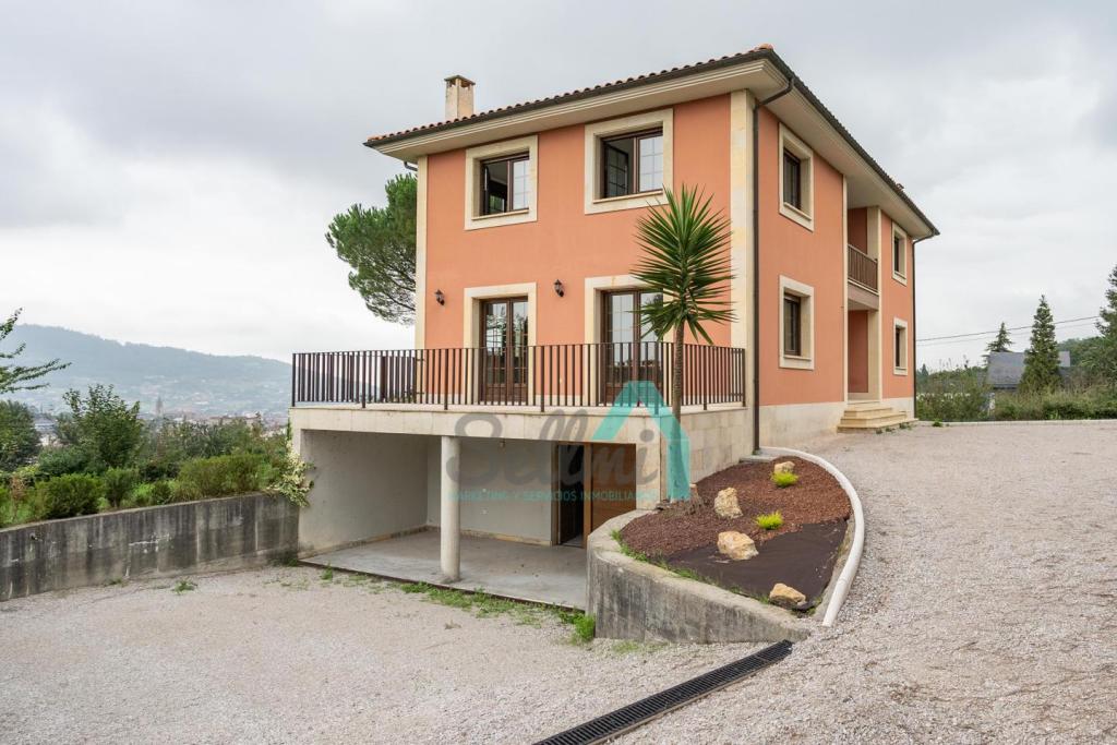 5 bedroom villa for sale in Asturias, Spain