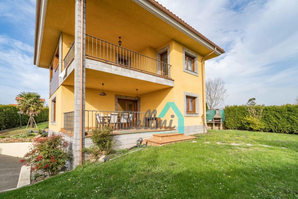 4 bedroom villa for sale in Asturias, Spain