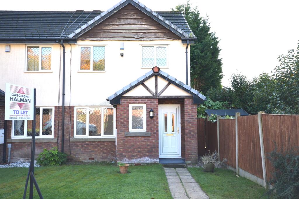 Main image of property: Chatsworth Mews, Bramhall, Stockport