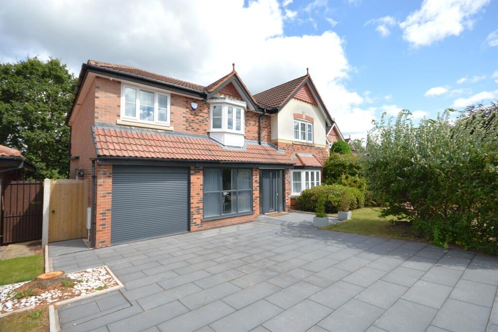 Main image of property: Glenville Close, Cheadle Hulme, Cheadle