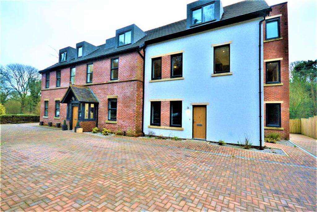 Main image of property: Buxton Road West, Disley