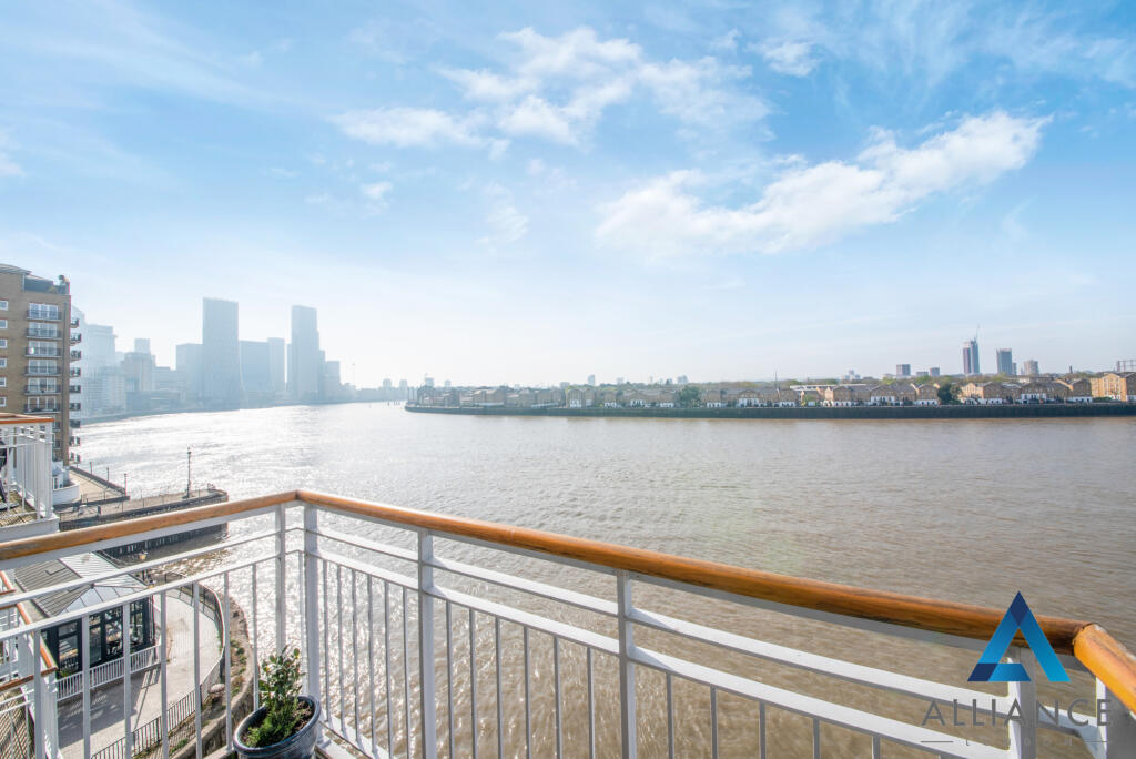 Main image of property: Chinnocks Wharf, Narrow Street, London, E14