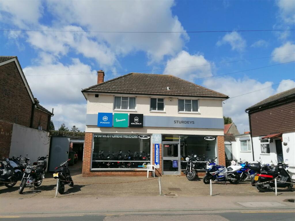 Main image of property: 94A, 94C SHIPBOURNE ROAD, TONBRIDGE, TN10 3EG