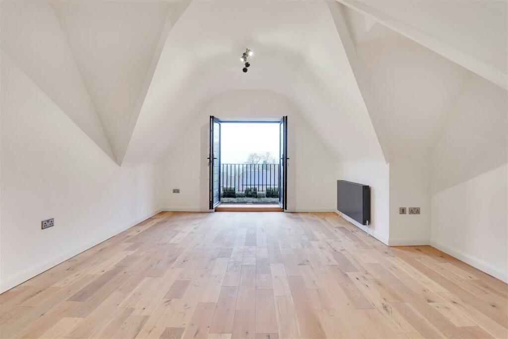 1 bedroom flat for sale in High Hilden House, Hildenborough, TN10