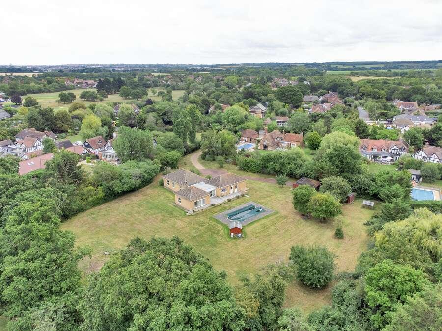 Main image of property: 86a Chestfield Road, Chestfield, Whitstable