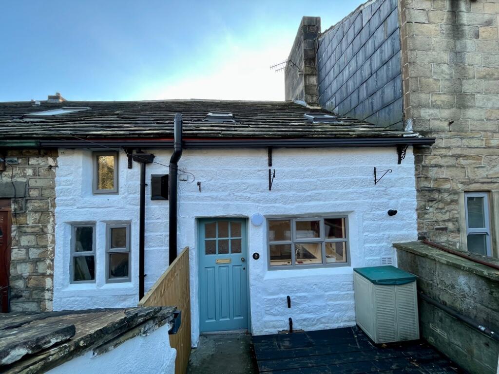 Main image of property: Back North Street, Todmorden, West Yorkshire, OL14
