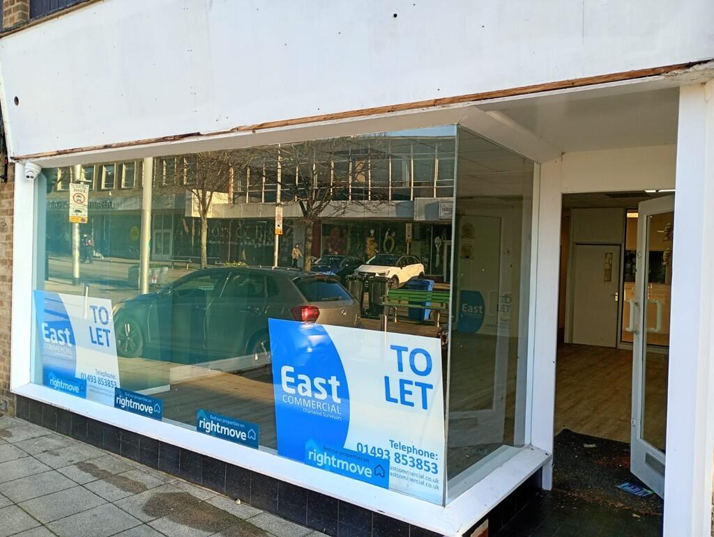 Main image of property: London Road North, Lowestoft, Suffolk, NR32 1HB