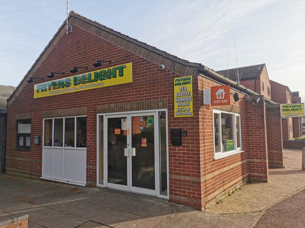 Main image of property: Fryers Delight & Nom Noms, Nelson Road North, Great Yarmouth, Norfolk, NR30 1EN