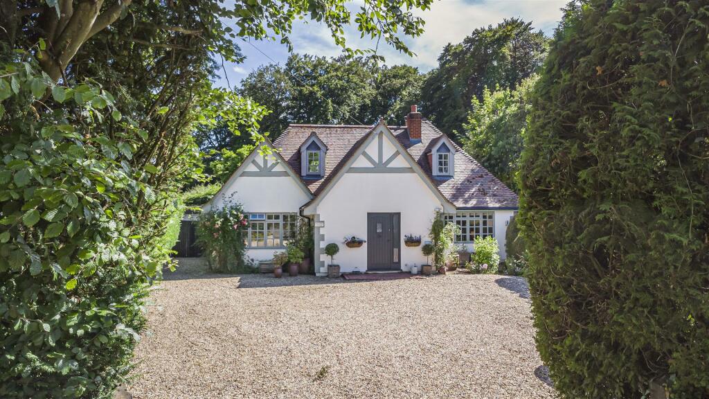 Main image of property: Stoke Row, Henley-on-Thames