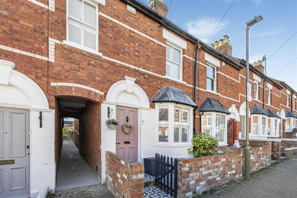 Main image of property: York Road, Henley-On-Thames