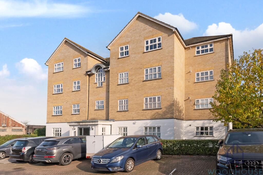 Main image of property: Carlisle Place, London, N11