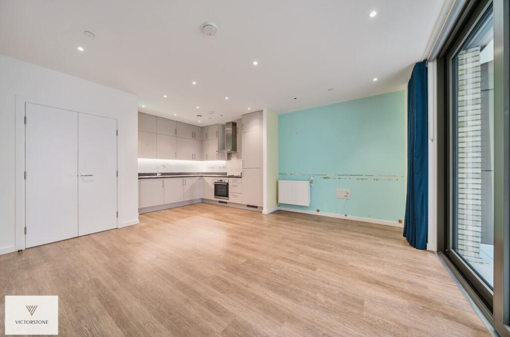 Main image of property: Macclesfield Road, Old Street, EC1V
