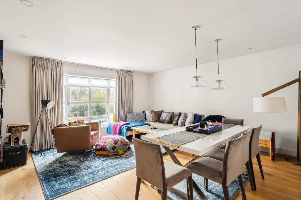 Main image of property: Trinity Court, Gloucester Terrace, W2