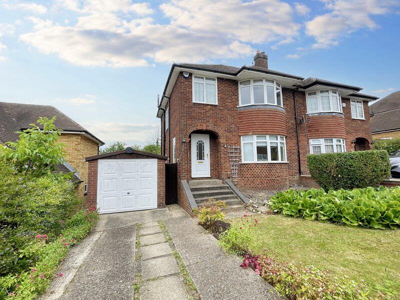 3 bedroom semidetached house for sale in Carver Hill Road, High