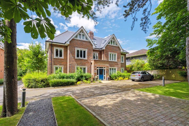 Main image of property: Amersham Road - The Pines