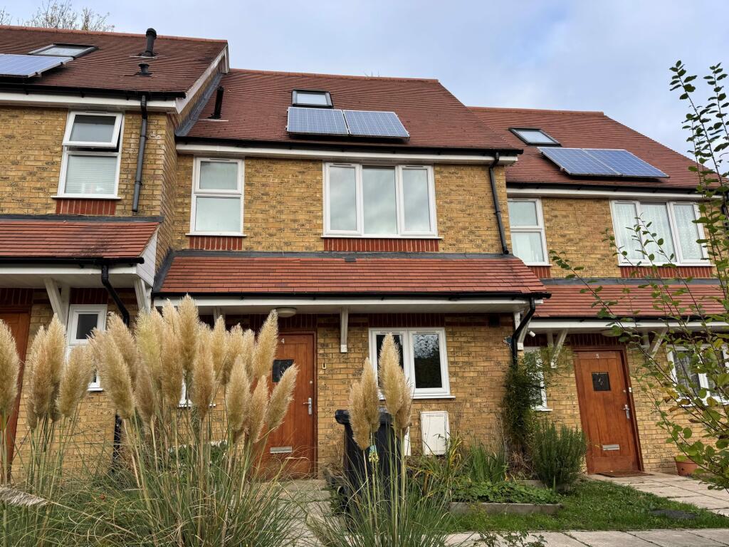 Main image of property: Drakes Close, High Wycombe, HP11